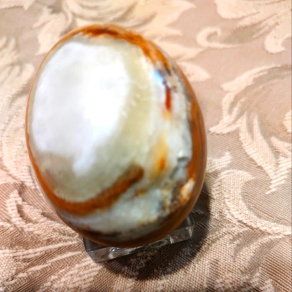 🥚Vintage Gorgeous (Reduced-Flawed) Decorative Polished Marble Egg with Stand - Picture 6 of 6